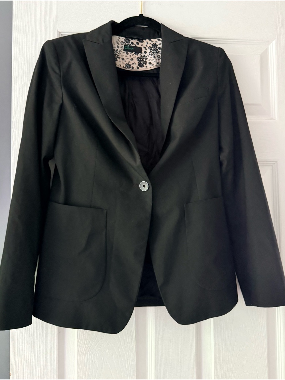 United Colors of Benetton Black Blazer- Women's Single-Button